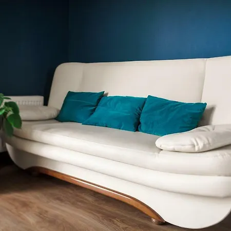Stylish With A Balcony Overlooking The Park Odesa